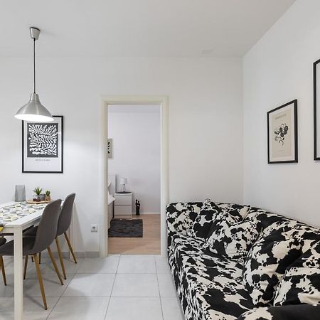Cool Suite Split Luaran gambar