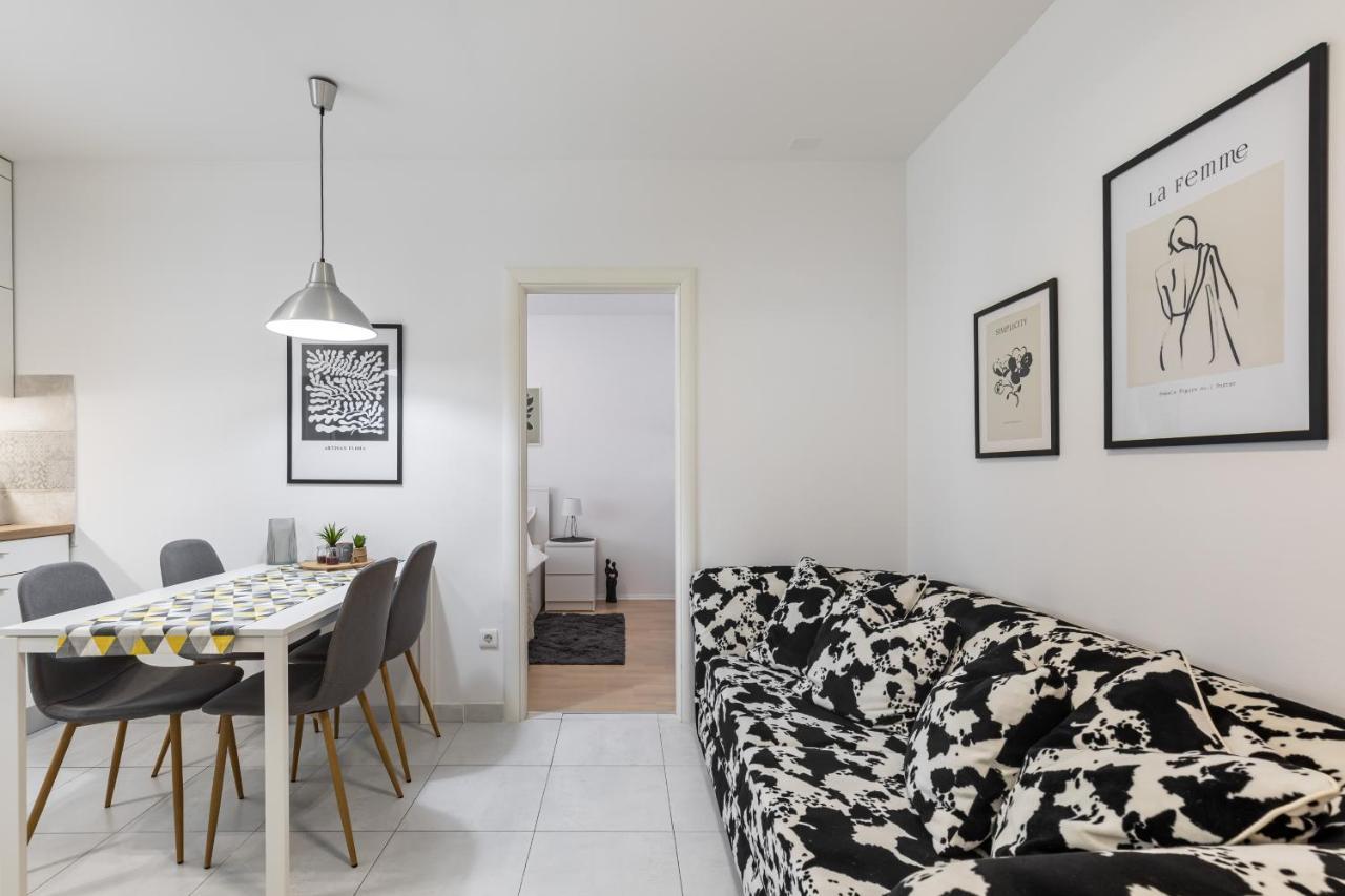 Cool Suite Split Luaran gambar